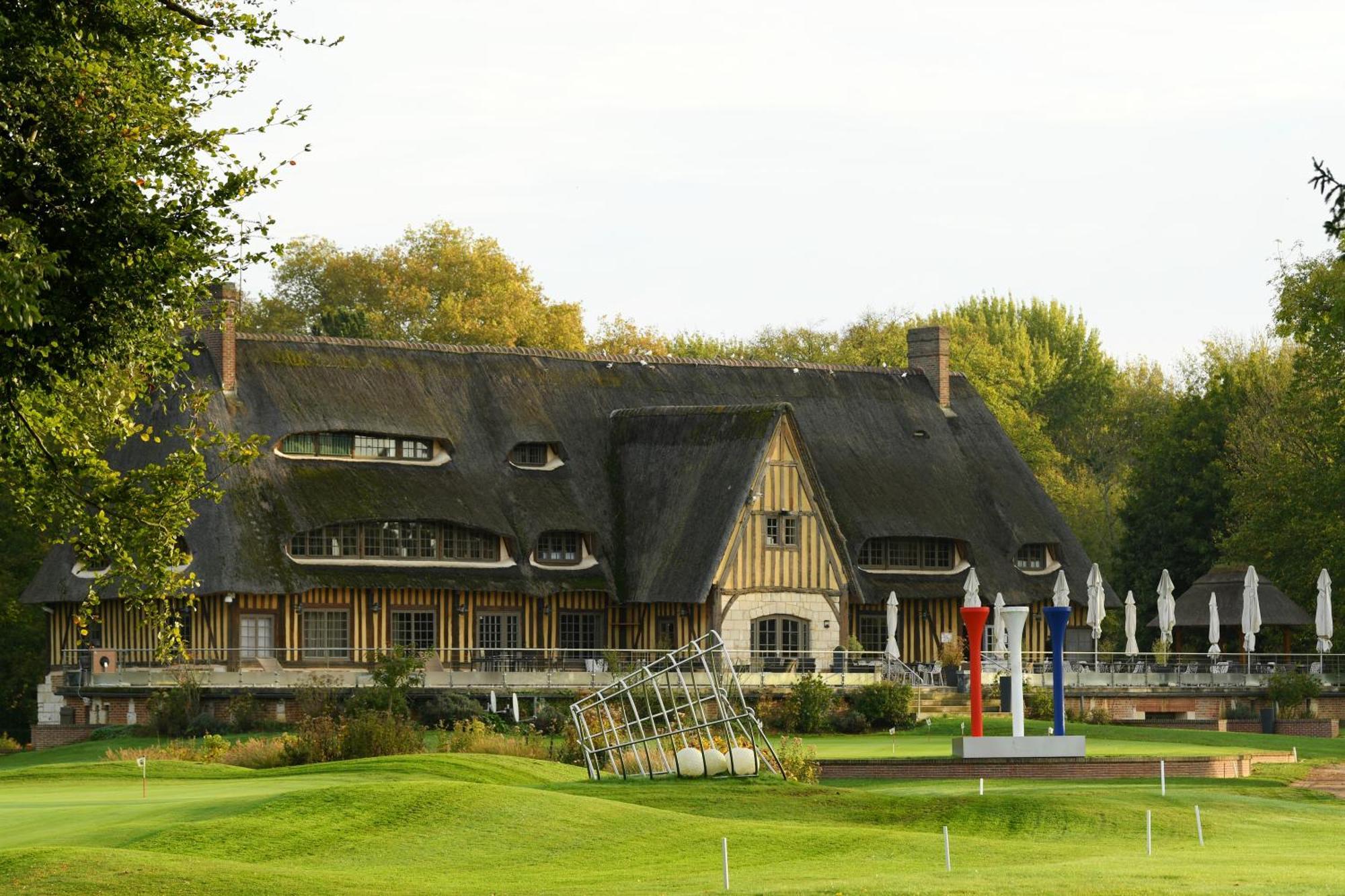 Grand Slam Hotell Le Vaudreuil Exteriör bild